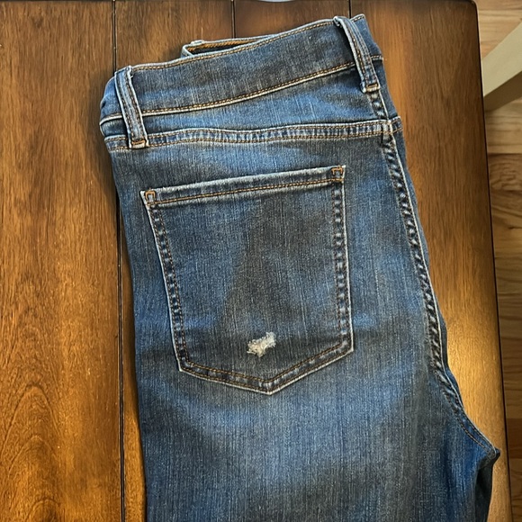 Daze crop-boot raw hem highrise shy girl jeans! - Picture 5 of 9